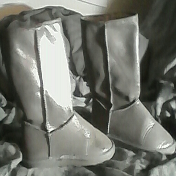 Justice Silver boots - Picture 2 of 4